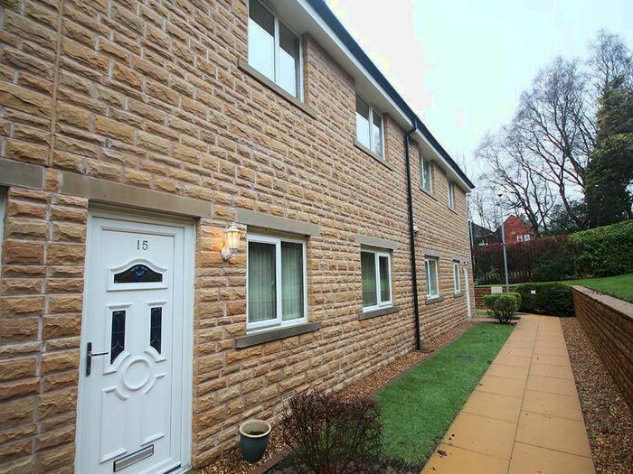 2 Bedroom Apartment To Rent In Birchfield Mews, Burnley, BB12