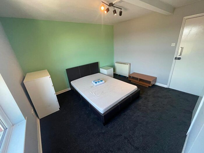1 Bedroom House Of Multiple Occupation To Rent In Wherstead Road, Ipswich, Suffolk, IP2