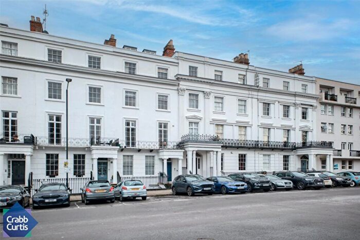 1 Bedroom Apartment To Rent In Clarendon Square, Leamington Spa, Warwickshire, CV32