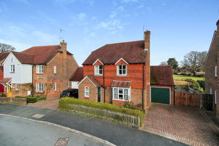 4 Bedroom Detached House For Sale In West Gate, Plumpton Green, Lewes, BN7