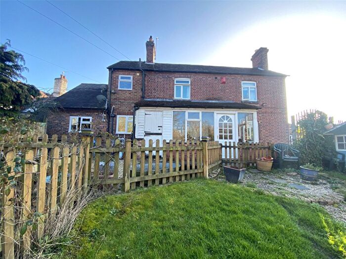 4 Bedroom Link Detached House For Sale In Brick Kiln Bank, Lightmoor, Telford, Shropshire, TF7