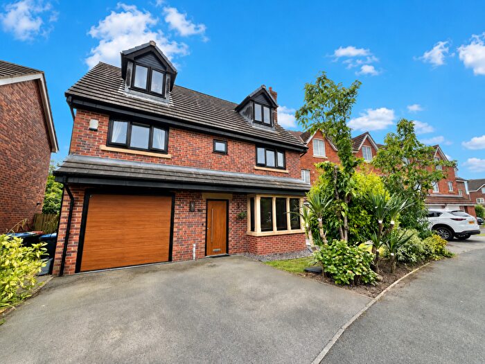 5 Bedroom Detached House For Sale In Bearwood Way, Thornton, FY5