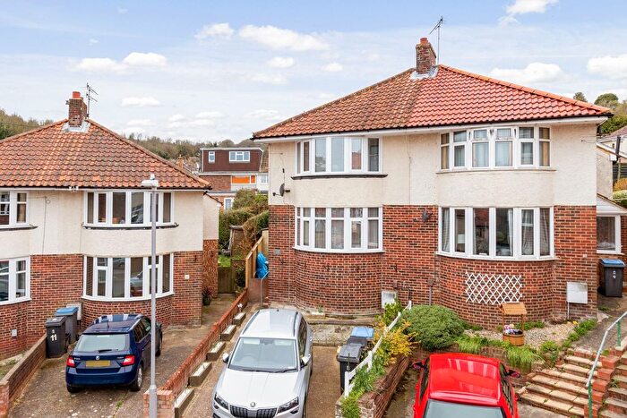 3 Bedroom Semi Detached House For Sale In Crabble Close, River, Dover, CT17