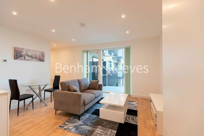1 Bedroom Flat To Rent In Accolade Avenue, Southall, UB1