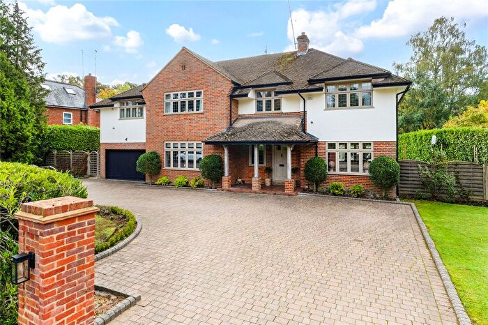 6 Bedroom Detached House For Sale In Ladywood Close, Rickmansworth, Hertfordshire, WD3