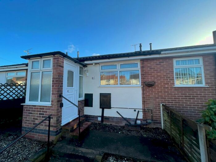 2 Bedroom Bungalow To Rent In Calverton Road, Arnold, Nottingham, NG5