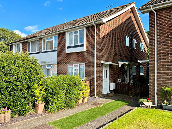 2 Bedroom Maisonette To Rent In Nursery Close, Swanley, BR8