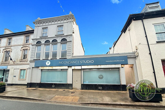 6 Bedroom End Of Terrace House For Sale In Callington, Cornwall, PL17