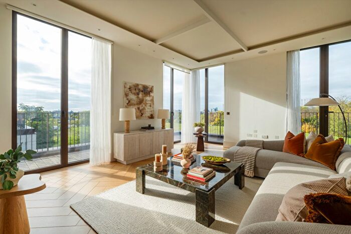 5 Bedroom Flat For Sale In St. Edmunds Terrace, London, NW8