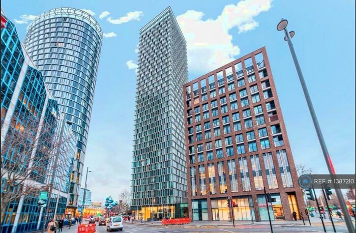 2 Bedroom Flat To Rent In Stratosphere Tower, London, E15