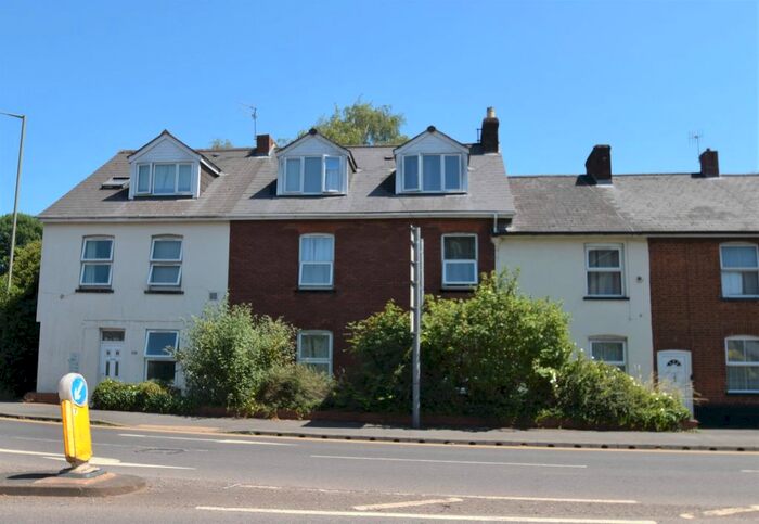 1 Bedroom Flat To Rent In West Exe South, Tiverton, Devon, EX16