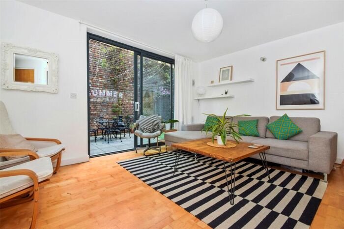 2 Bedroom Apartment To Rent In Vista Building, Bow Road, London, E3