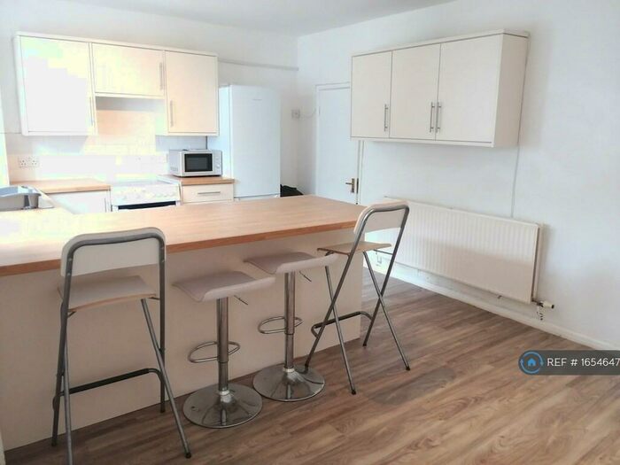 4 Bedroom Terraced House To Rent In Hanover Street, Cheltenham, GL50