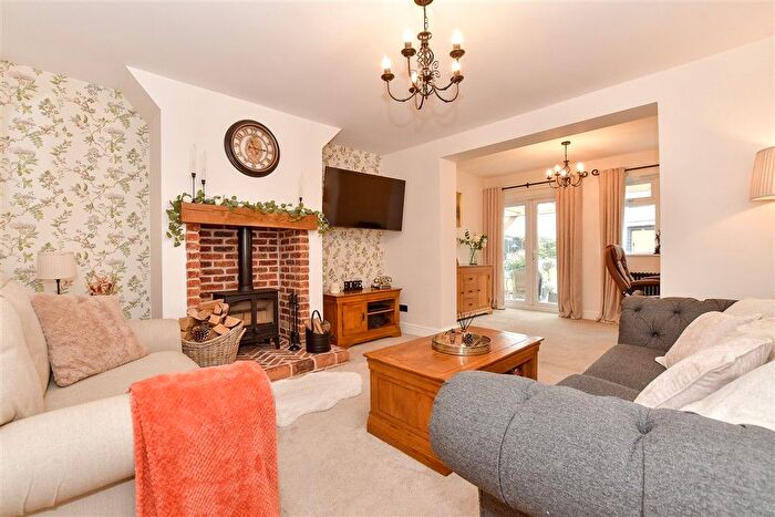 3 Bedroom Semi-Detached House For Sale In Brook Lane Cottages, Sellindge, Ashford, Kent, TN25