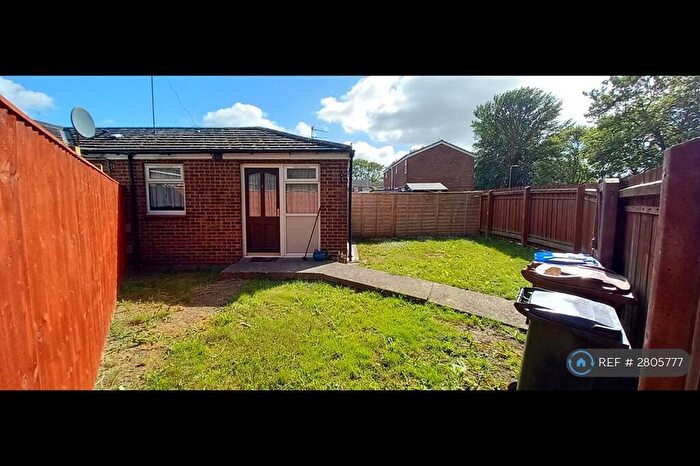 2 Bedroom Bungalow To Rent In Wadhurst Close, Hull, HU7