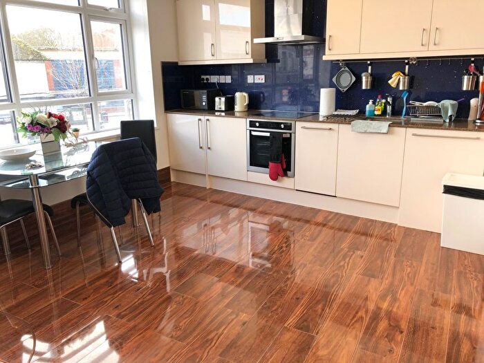 1 Bedroom Flat To Rent In Westbury Arcade, Westbury Avenue, London, N22