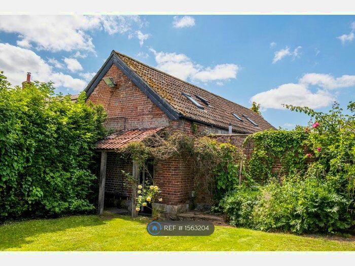 3 Bedroom Detached House To Rent In Ashford Old Barn, Somerset, TA19