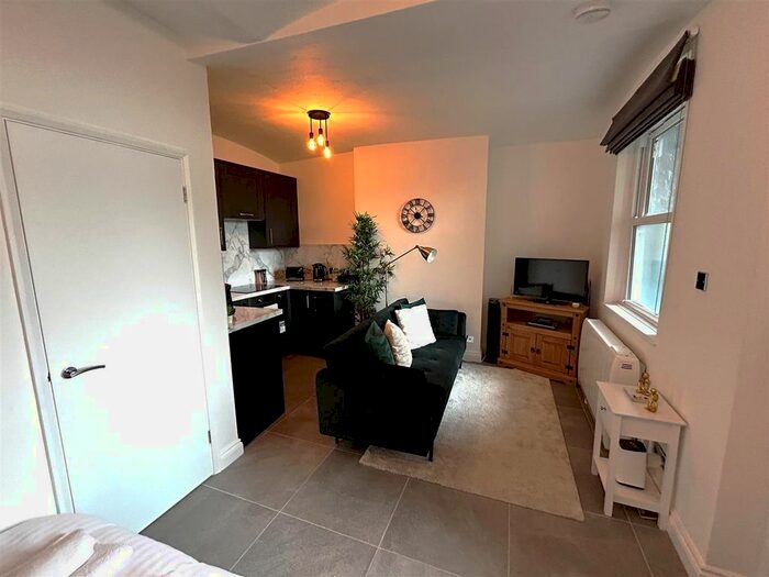 Studio To Rent In Windsor Street, Brighton, BN1