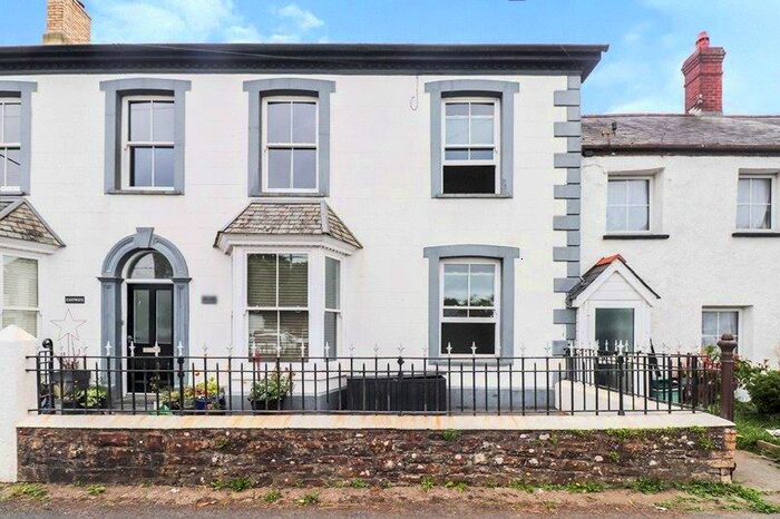 2 Bedroom Terraced House To Rent In Bradworthy, Holsworthy, EX22