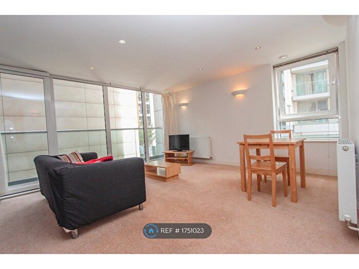 1 Bedroom Flat To Rent In Adriatic Apartments, London, E16