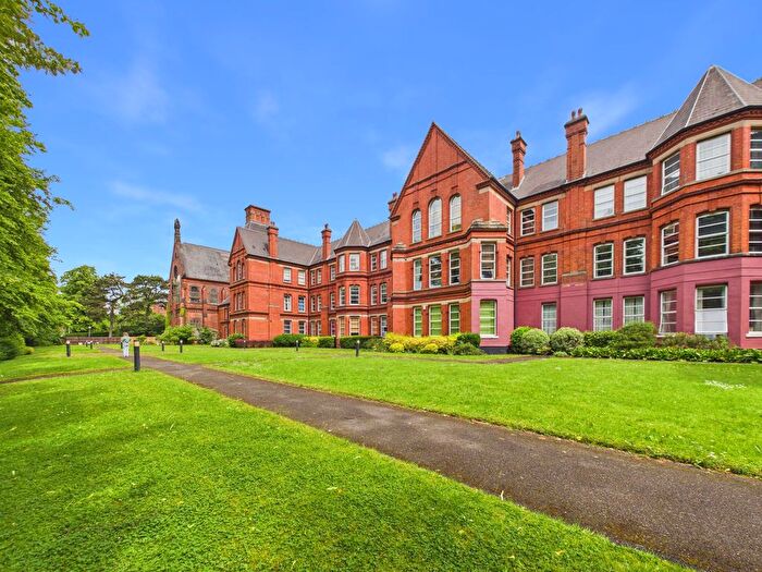 2 Bedroom Flat For Sale In Nightingale House, Ockbrook Drive, Mapperley, Nottingham, NG3