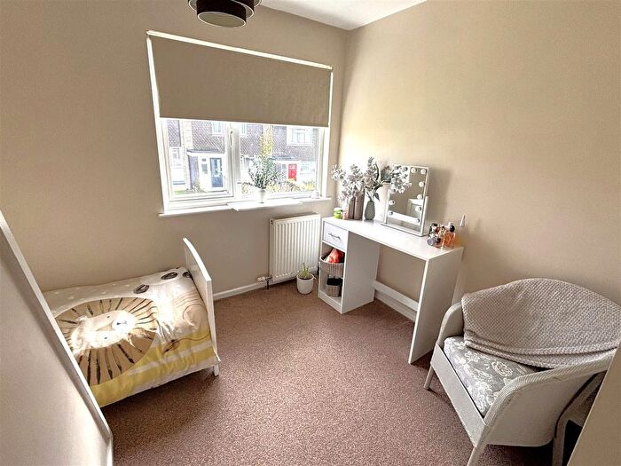 3 Bedroom End Of Terrace House For Sale In Johnson Close, Bere Alston, Yelverton, PL20