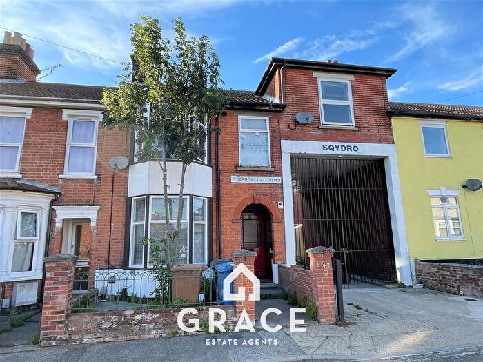 3 Bedroom Flat To Rent In Brooks Hall Road, Ipswich, IP1