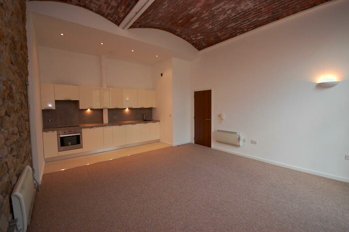 2 Bedroom Apartment To Rent In Victoria Street, Glossop, SK13