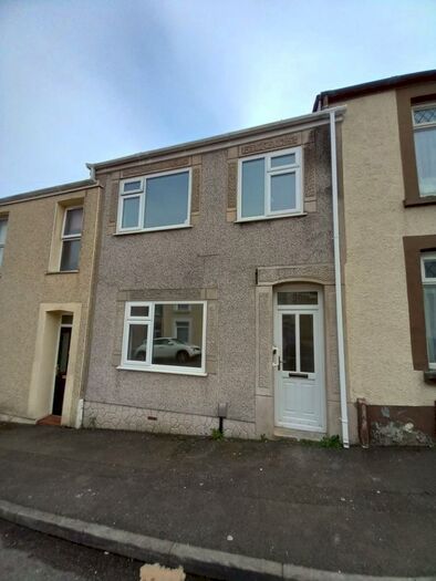 3 Bedroom Terraced House To Rent In Campbell Street, Swansea, SA1