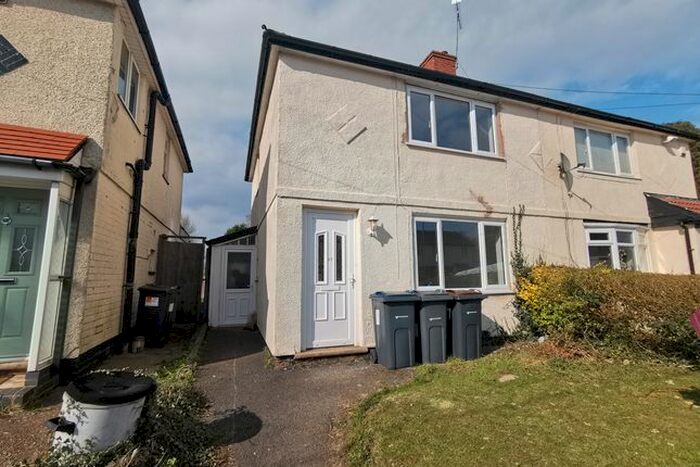 3 Bedroom Semi-Detached House To Rent In Field Lane, Bartley Green, Birmingham B32