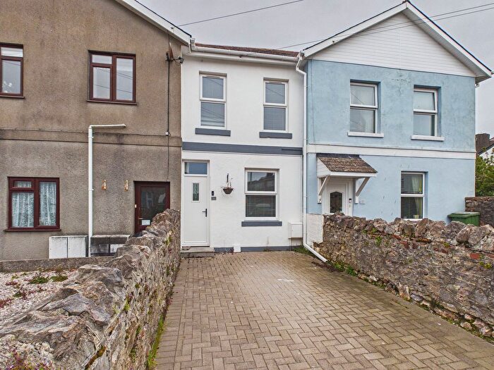 2 Bedroom Terraced House For Sale In Victoria Park Road, Plainmorr, Torquay, TQ1