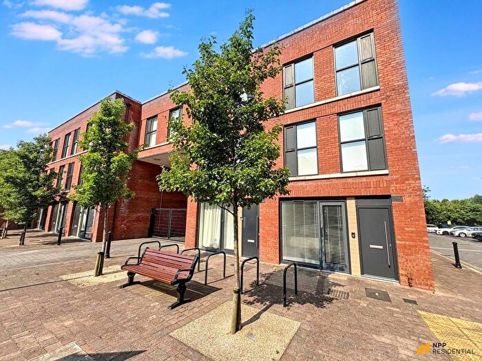 2 Bedroom Town House For Sale In Fairway View, Elisabeth Gardens, SK5