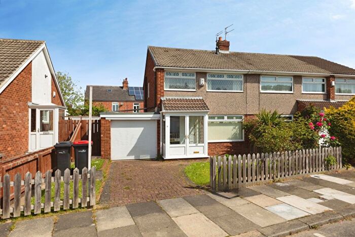 3 Bedroom Semi-Detached House For Sale In Westbeck Gardens, Middlesbrough, TS5