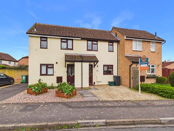 2 Bedroom Terraced House For Sale In Whitebeam Close, Longlevens, Gloucester, GL2