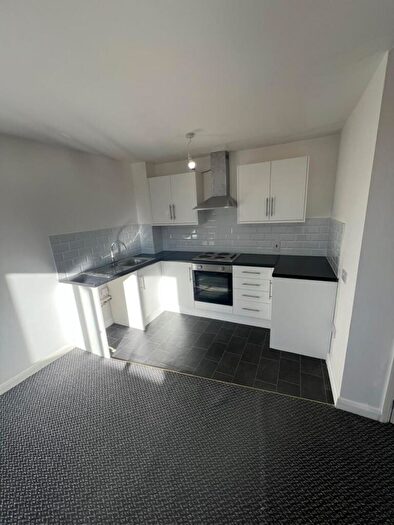 2 Bedroom Apartment To Rent In Towngate Mews, Mapplewell, S75