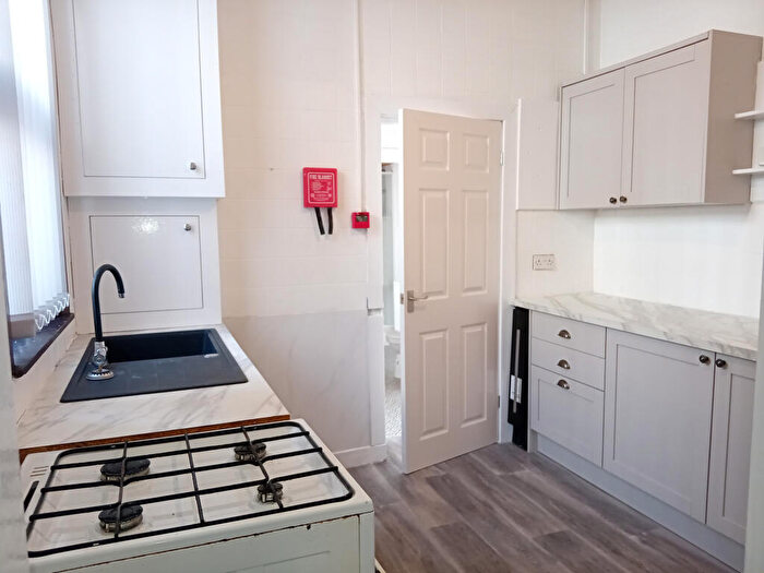 1 Bedroom Flat To Rent In Brighton Avenue, Blackpool, Lancashire, FY4