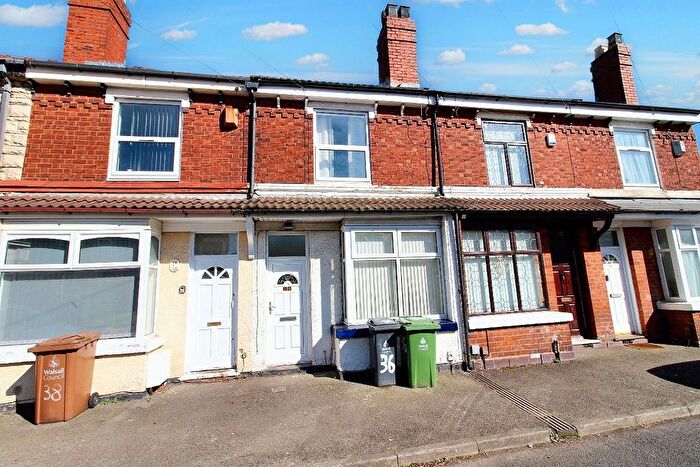 3 Bedroom Terraced House To Rent In Cemetery Road, Willenhall, WV13
