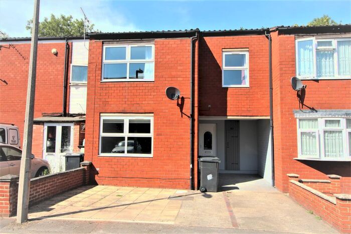 3 Bedroom Property To Rent In Parvills, Waltham Abbey, EN9