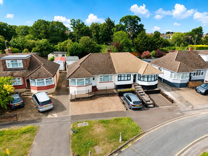 2 Bedroom Semi-Detached Bungalow For Sale In Broad Walk, Hockley, Essex, SS5