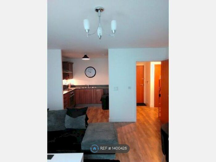 1 Bedroom Flat To Rent In Worsdell Drive, Gateshead, NE8