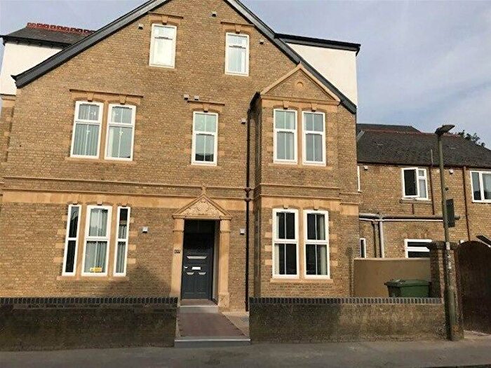 10 Bedroom House To Rent In Cowley Road, Oxford, Oxford, OX4