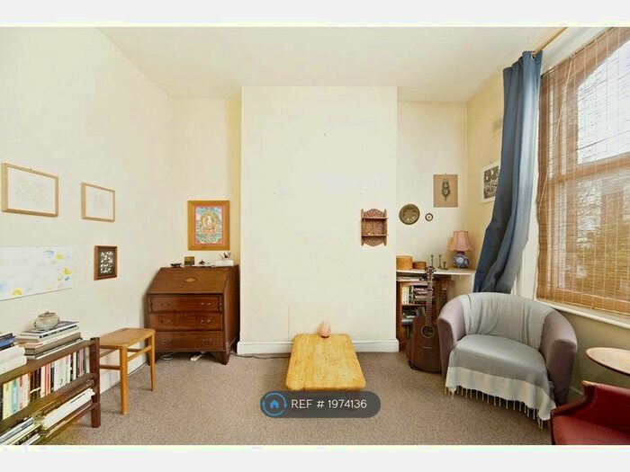 Studio To Rent In Dartmouth Park Hill, London, NW5