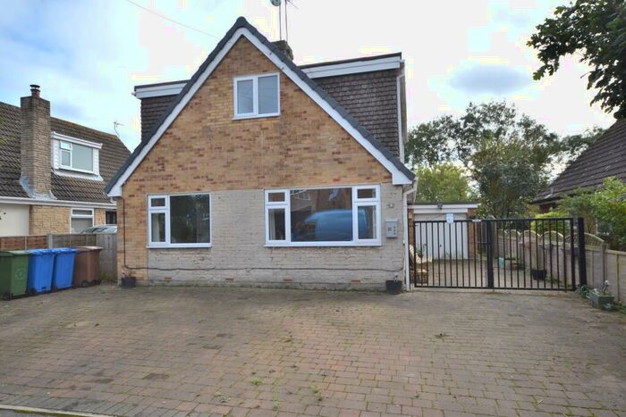 4 Bedroom Detached House For Sale In Elm Garth, Roos, HU12