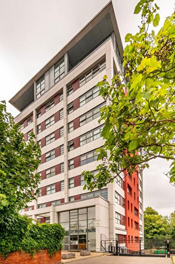 1 Bedroom Flat For Sale In The Lumiere Building, Forest Gate, London, E7
