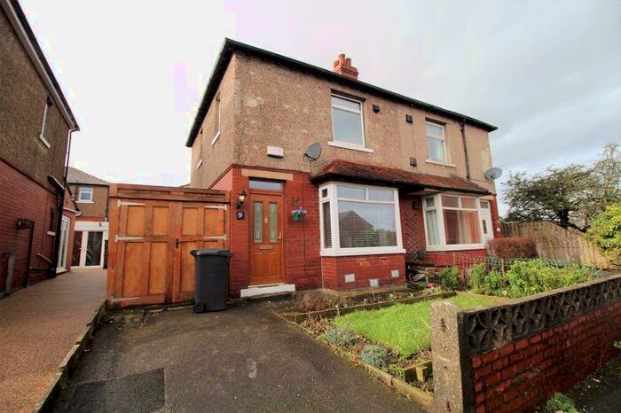 2 Bedroom Semi-Detached House To Rent In Stanley Road, Ainley Top, HD3