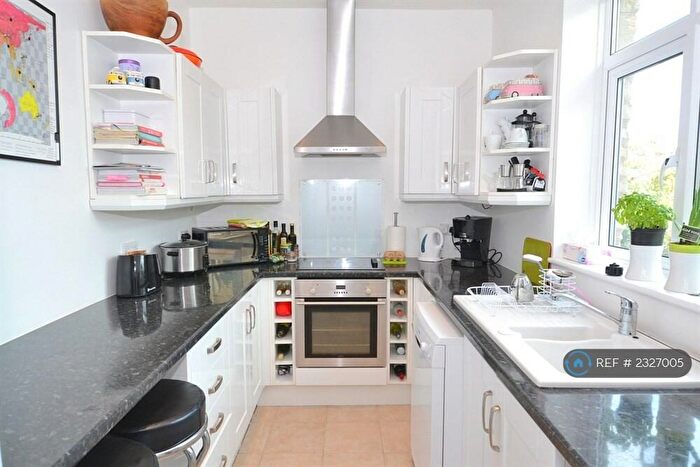 2 Bedroom Flat To Rent In Bratton Seymour, Wincanton, BA9