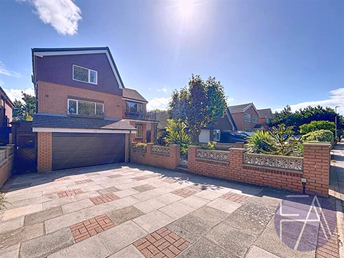 4 Bedroom Detached House To Rent In Fleetwood Road, Southport, PR9