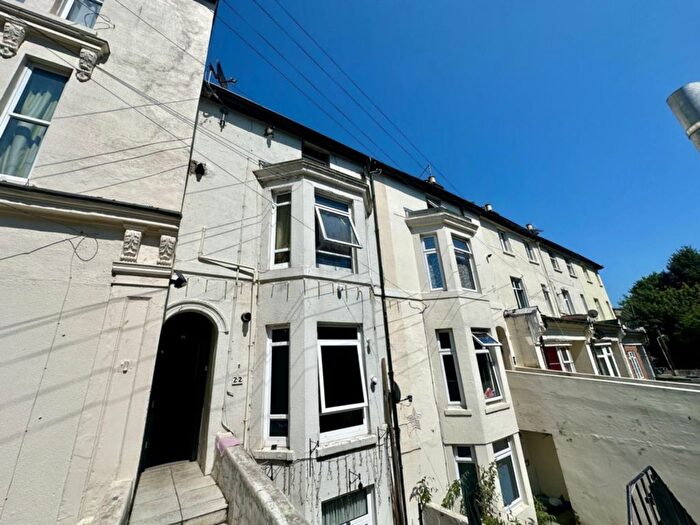 1 Bedroom Flat To Rent In Foord Road South, Folkestone, CT20