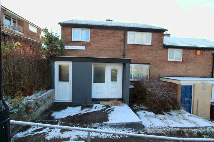 3 Bedroom Town House To Rent In Daresbury Drive, Sheffield, S2
