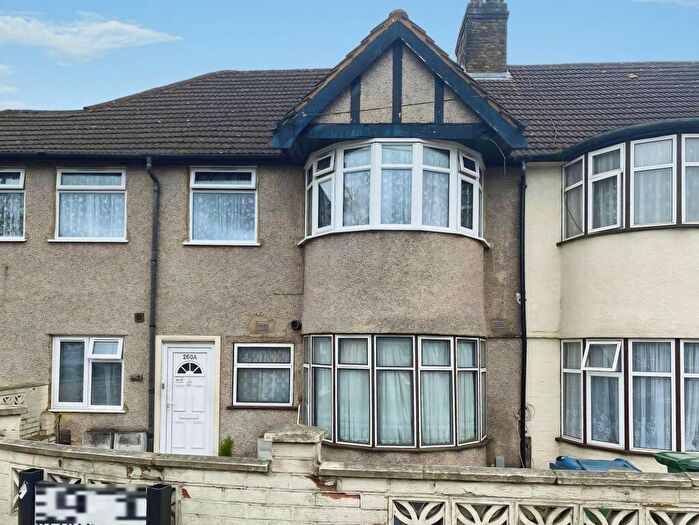 1 Bedroom Flat To Rent In Charlton Road, Harrow, HA3